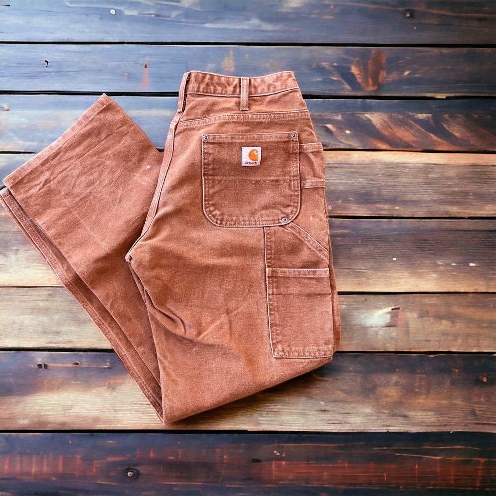 Woman’s Carhartt Work Pants